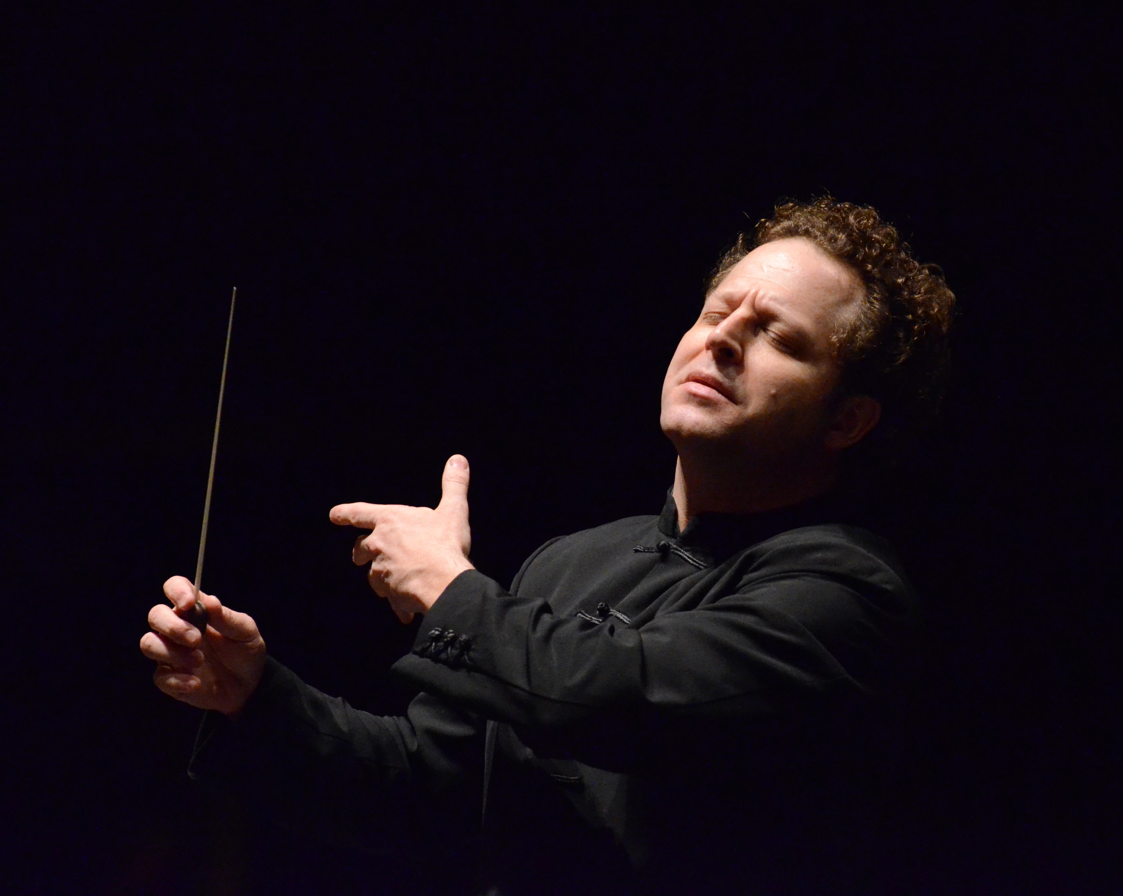 ｼﾞｮﾝ･ｱｸｾﾙﾛｯﾄﾞ アーティスト 株式会社AMATI